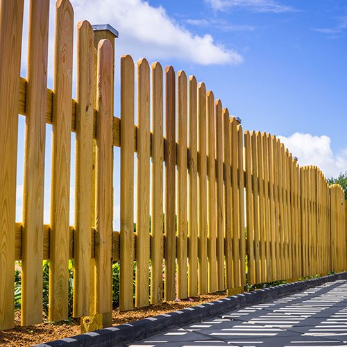 Deck And Fence Cleaning Service Image